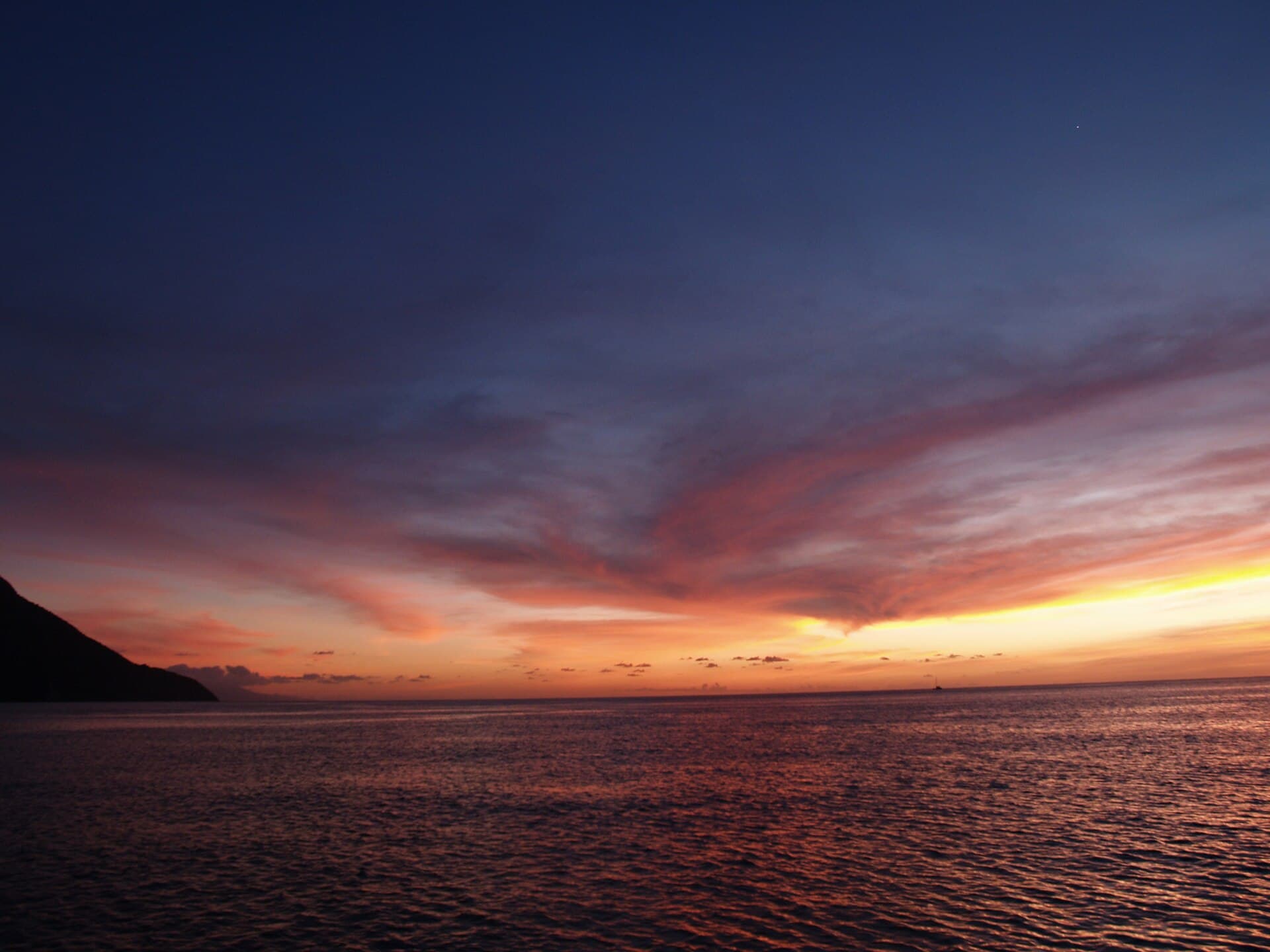 Coucher de soleil sur la mer des Caraïbes